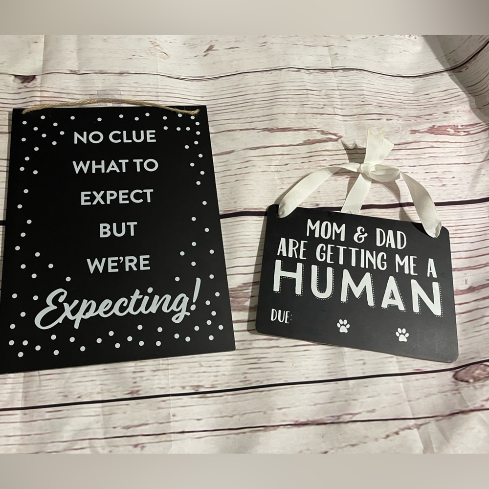 New cute expecting announcement signs